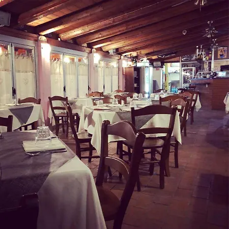 Del Tavolo Matto Guest house *